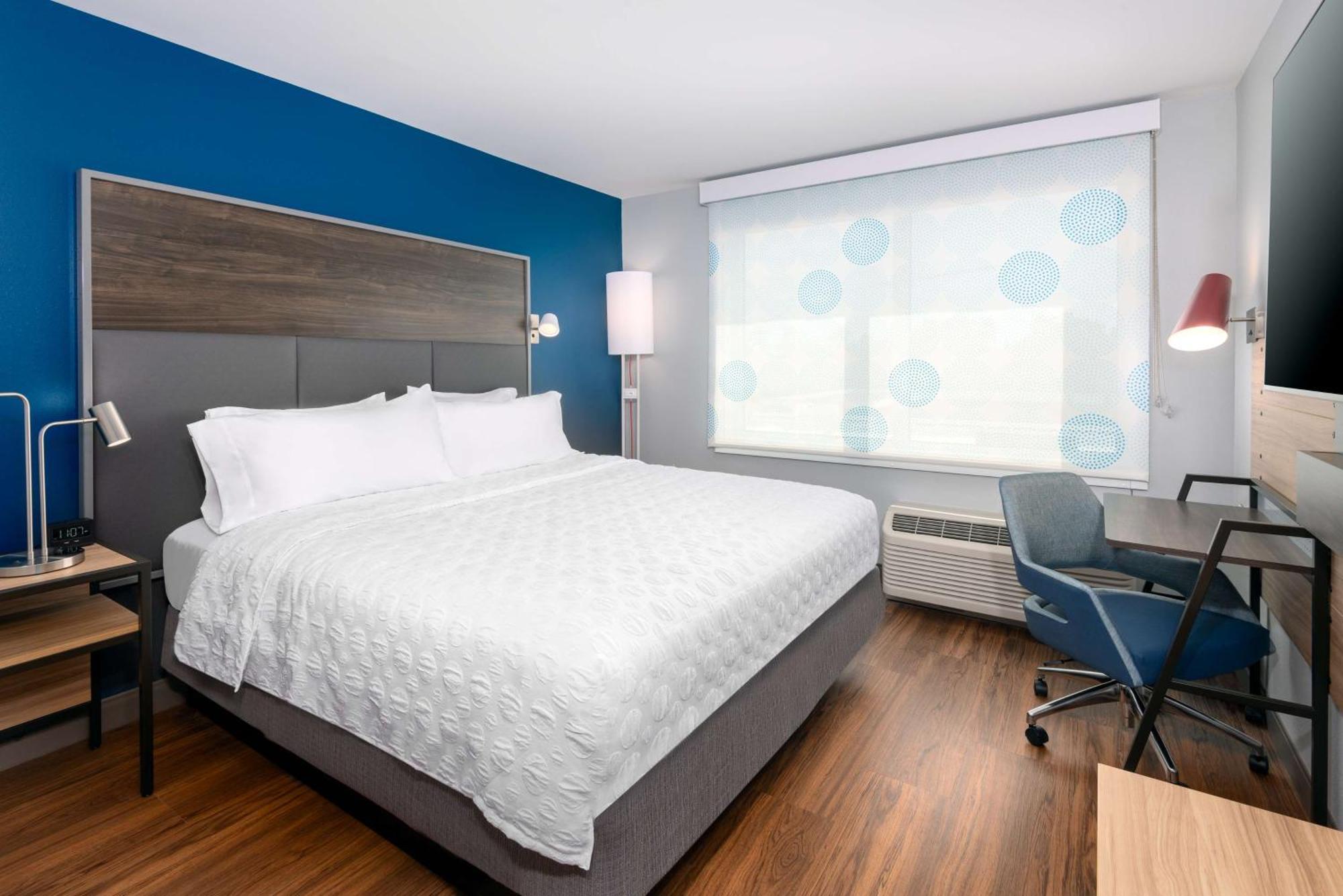 Tru By Hilton Wilmington Hotel Exterior photo